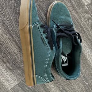 Vans Men’s Low-Top Suede Canvas Sneaker - Teal/Gum Size 9